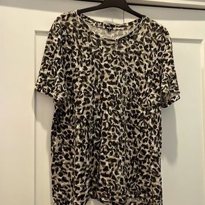 Animal print tee